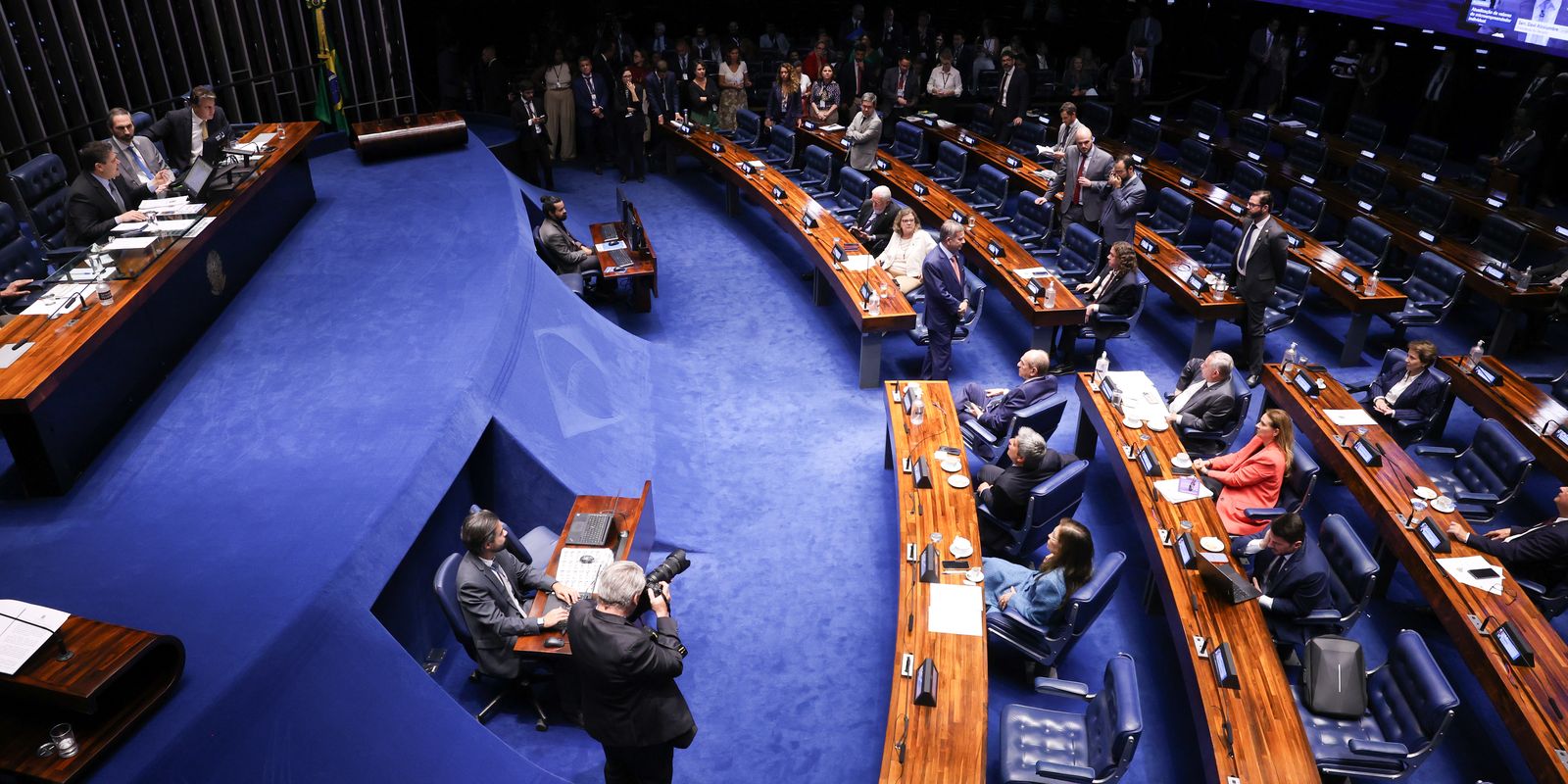 Senado aprova aumento do limite de receita e perdão de dívidas para MEIs