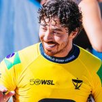 Yago Dora, Ítalo Ferreira e Gabriel Medina avançam às quartas em Peniche